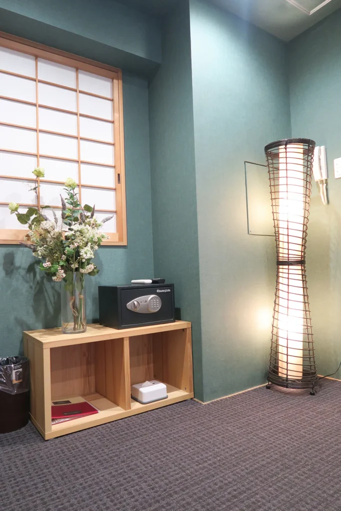 Deluxe-Japanese-styleroom-05